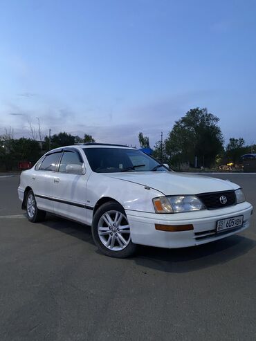 Транспорт: Toyota Avalon: 3 л | 1999 г. | Седан