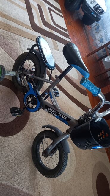 26 liq velosipedler: İşlənmiş Uşaq velosipedi Ünvandan götürmə