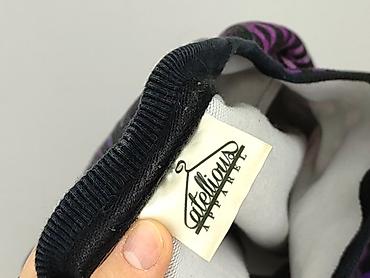 Bluzy: Bluza damska
, rozmiar M — 6