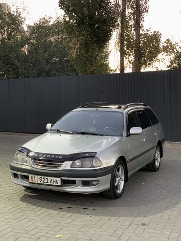 Toyota: Toyota Avensis: 1999 г., 2 л, Автомат, Бензин, Универсал