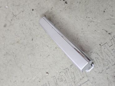 Дверные ручки: Передняя левая дверная ручка Дверная ручка Mercedes-Benz Б/у, Оригинал — 10