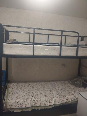bunk bed: Двухъярусная кровать с металлическим каркасом - Прочный стальной — 2