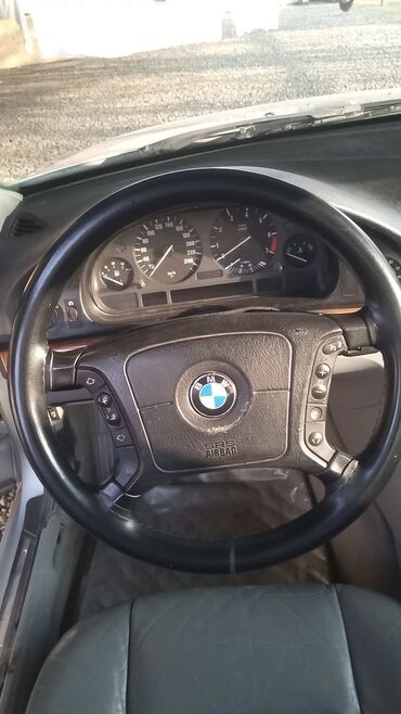 BMW: BMW 5 series: 2.8 l | 1998 il Sedan — 12