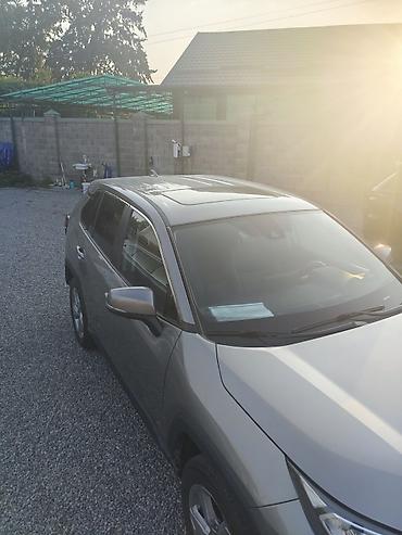 step: Toyota RAV4: 2021 г., 2 л, Автомат, Бензин, Внедорожник — 4