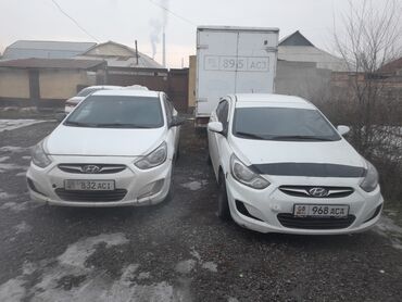 Hyundai: Hyundai Solaris: 2012 г., 1.6 л, Механика, Газ, Седан