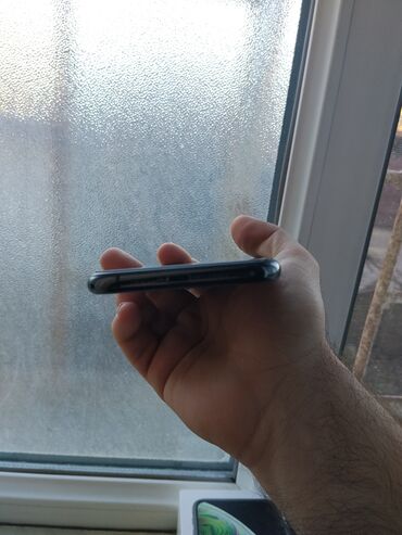 Apple iPhone: IPhone Xs, 64 GB, Space Gray, Face ID — 4