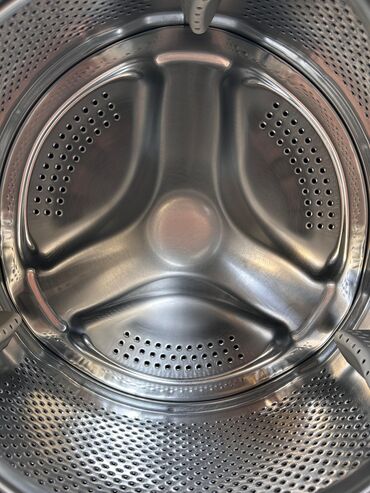 Paltaryuyan maşınlar: Paltaryuyan maşın Sharp, 7 kq, Avtomat, Qurutmasız, Kredit yoxdur — 7