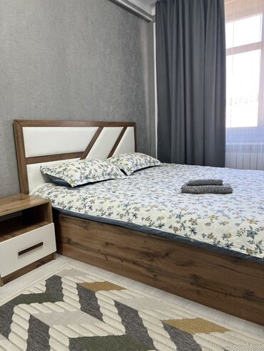 Посуточная аренда квартир: 1 комната, Душевая кабина, Постельное белье, Кондиционер — 12