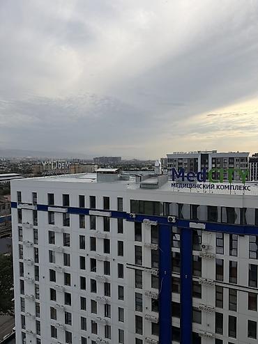село боконбаева: 3 комнаты, 130 м², Боконбаева/Уметалиева Элитка, 13 этаж, ПСО (под самоотделку) — 9