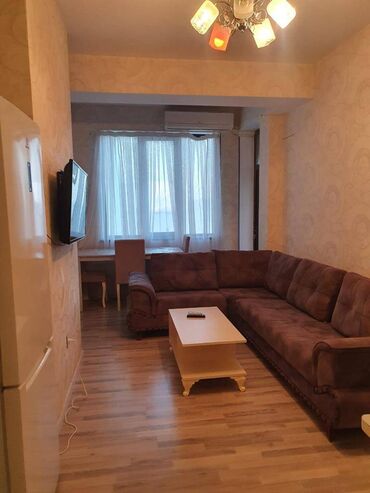 Uzunmüddətli kirayə mənzillər: Elimlər metrosunun yaxınlığında Baki Dövlətə yaxın 17 mertebeli — 1