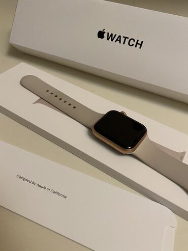 giordani gold v Azərbaycan | ƏTRIYYAT: Apple watch SE 44 mm gold Heç bir problemi cızığı belə yoxdur. Yeni