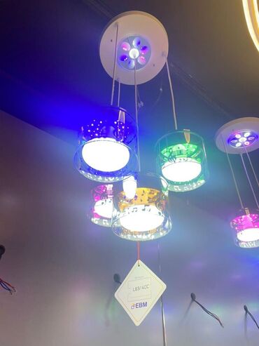 Люстры: Хрустальные подвесные люстры с LED-подсветкой - Эффектные — 61