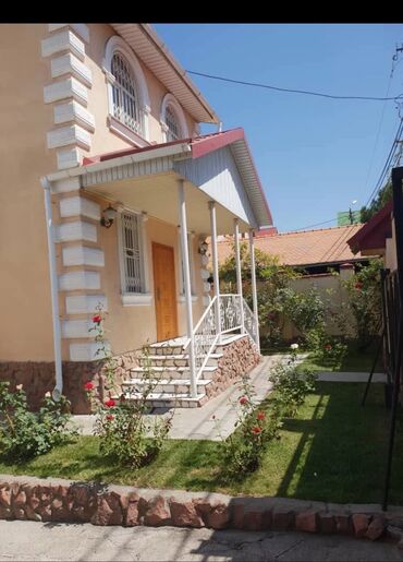 Долгосрочная аренда домов: 350 м², 9 комнат — 2