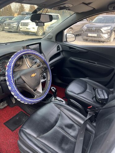 Chevrolet: Chevrolet Spark: 2016 г., 2 л, Типтроник, Бензин, Хэтчбэк — 7