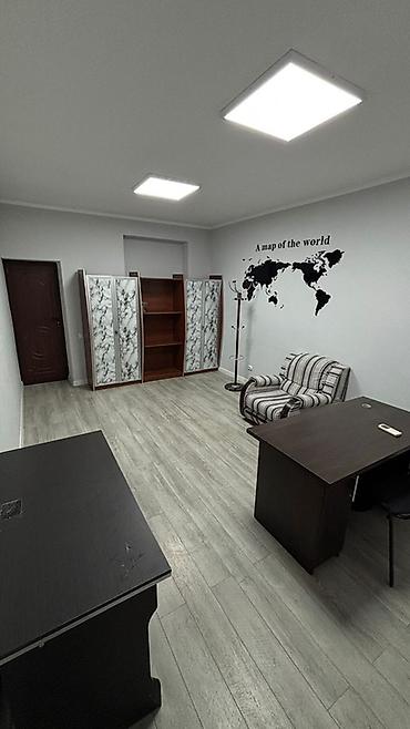 маленький офис: Аренда офисов, 20 м² — 2