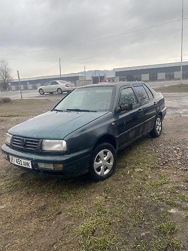 Volkswagen: Volkswagen Vento: 1995 г., Газ, Седан — 7