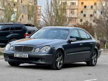 Kia: Mercedes-Benz E-Class: 2005 г., 5 л, Автомат, Бензин, Седан