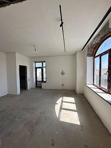 район политех: 🔥 ПРОДАЁТСЯ ПРОСТОРНЫЙ ДОМ В РАЙОНЕ ТЭЦ-2! 🏡 Дом — 300 м² 📐 Участок — — 8