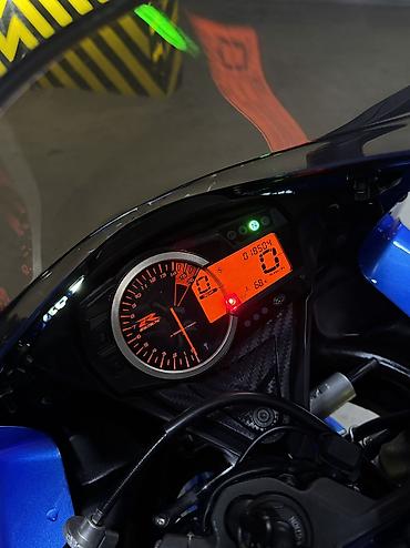 Мотоциклы: Спортбайк Suzuki, 750 куб. см, Бензин, Взрослый, Б/у — 10