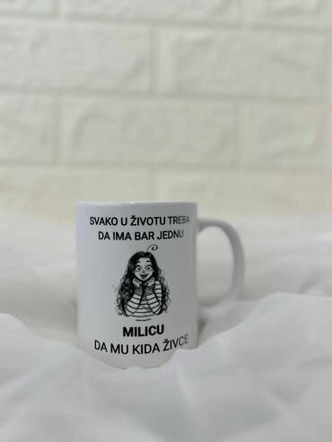 apple beograd: Solje klasicne
Tekst i slika po zelji kupca 
1300 din. Ik