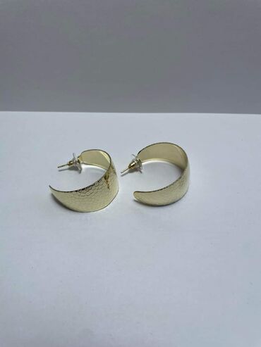 Minđuše: Mindjuse 800 — 18