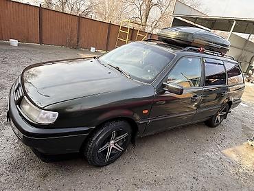 Volkswagen Passat: 1994 г., 1.8 л, Механика, Бензин, Универсал