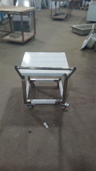 Digər restoran, kafe avadanlığı: İctimai iaşə üçün paslanmaz poladdan yemək vitrinləri və istilədici -da lalafo.az — 11 Digər restoran, kafe avadanlığı: İctimai iaşə üçün paslanmaz poladdan yemək vitrinləri və istilədici — 11