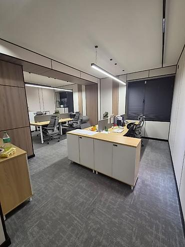 фирмы: Продажа офисов 283 м², С ремонтом, Многоэтажное здание, Цокольный этаж этаж — 4