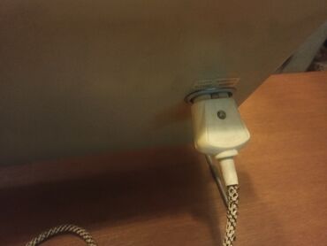 Kaloriferi: Stara autentična portabl grejalica 2kW. Ispravna 100%. Mislim da na lalafo.rs — 6 Kaloriferi: Stara autentična portabl grejalica 2kW. Ispravna 100%. Mislim da — 6