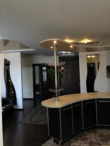 Посуточная аренда квартир: 2 комнаты, Постельное белье, Душевая кабина, Кондиционер — 8