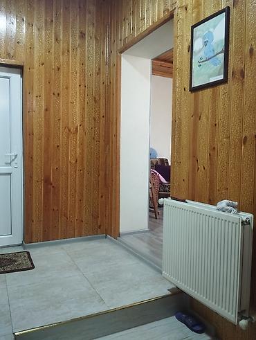 mətbəx ucun cılcıraq: Satılır: geniş və işıqlı zal üçün.Tam merkezde 3 otaq, 1 — 10