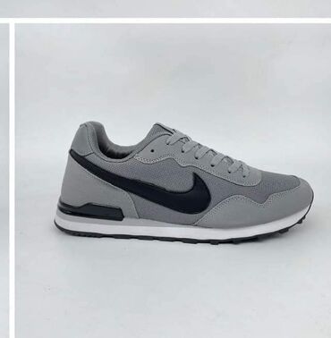 Women's Sneakers and athletic shoes: 44 — 12