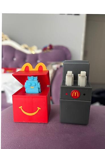 McDonald’s Happy Meal kolleksiya oyuncaqları – 2 ədəd - Qırmızı