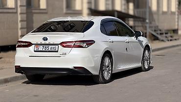 венто на обмен: Toyota Camry: 2020 г., 2.5 л, Автомат, Гибрид, Седан — 2