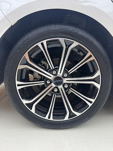 тойота авлон: Toyota Corolla: 2022 г., 1.8 л, Вариатор, Гибрид, Седан — 7