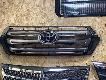 Решётка радиатора Toyota Land Cruiser (200 серия) – оригинальный