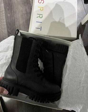 Čizme: Čizme, Esprit, 39 — 5