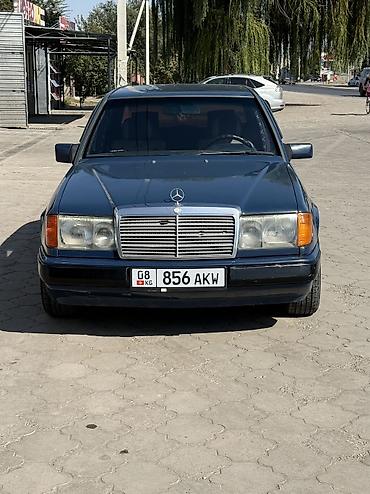 fr v: Mercedes-Benz W124: 1988 г., 2 л, Механика, Бензин, Седан — 3