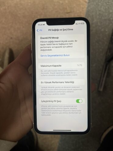 Apple iPhone: IPhone 11, Ağ, Face ID — 8