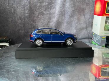 Avtomobil modelləri: 2015 il, 1:43, Dəmir, Ödənişli çatdırılma — 20