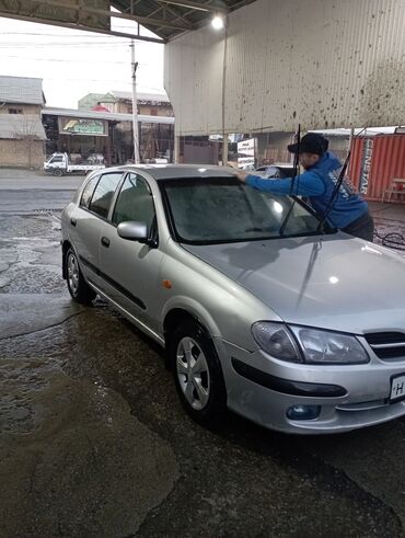 Nissan: Nissan Almera: 2001 г., 1.5 л, Механика, Бензин, Хэтчбэк