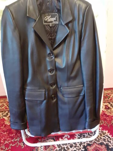 черная куртка зимняя: Пуховик, XL (EU 42)