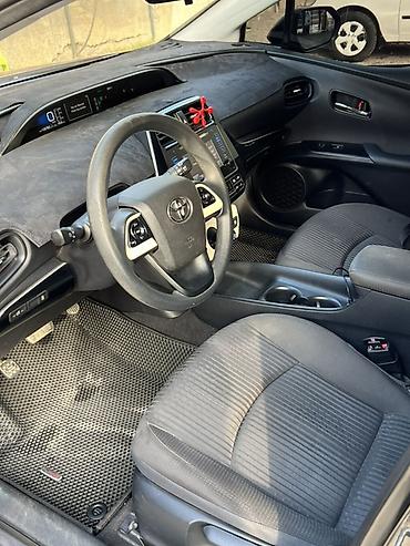 byd yan plus: Toyota Prius: 2016 г., 1.8 л, Вариатор, Гибрид, Хэтчбэк — 7