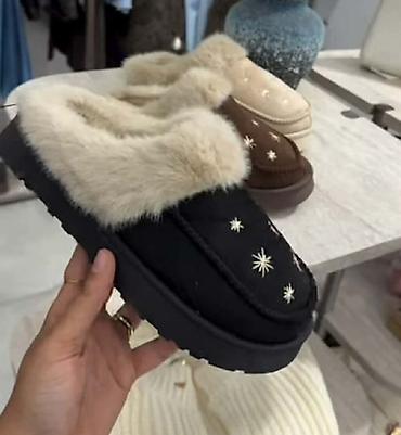 Ugg papuce
36-41
2500din
OR💥