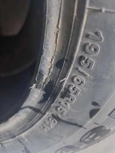 Зимние шины 195/65 R15 - Размер: 195/65 R15 (указан на боковине). - at lalafo.kg Зимние шины 195/65 R15 - Размер: 195/65 R15 (указан на боковине). -
