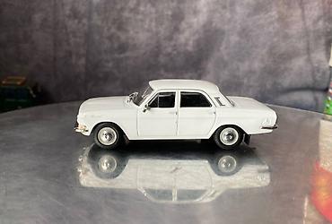 газ 24: ГАЗ, 1968 год, 1:43, Железо, Платная доставка — 10