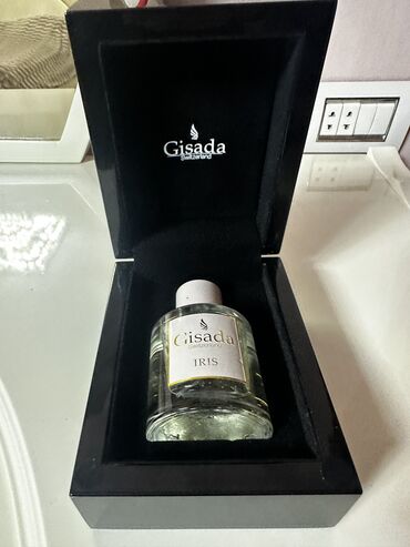 əl və ayaq üçün kremlər, yağlar, maskalar: Gisada switzerland (Оригинал) духи с золотом внутри очень качественные