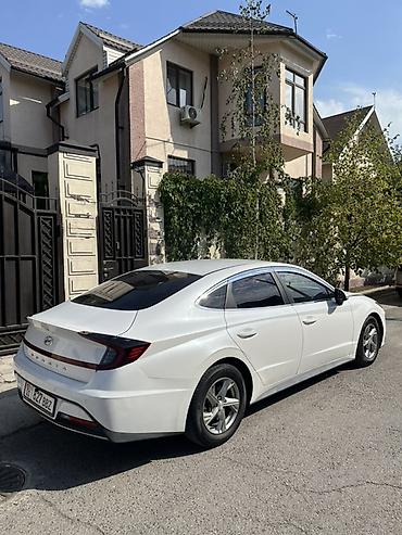 Hyundai Sonata: 2019 г., 2 л, Автомат, Бензин, Седан