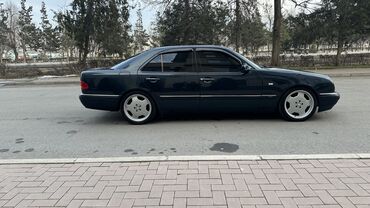 Mercedes-Benz: Mercedes-Benz E-Class: 1997 г., 4.2 л, Автомат, Бензин, Седан — 8