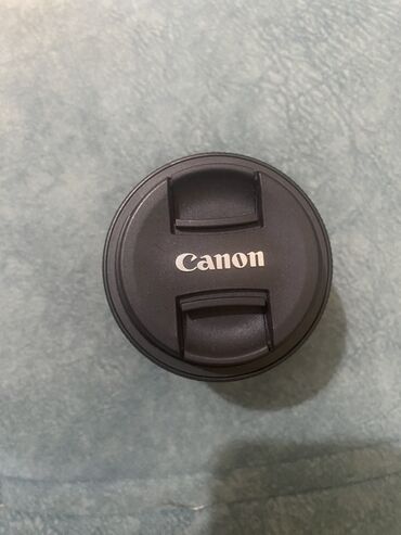 фотоаппарат canon 6d mark 2: Canon RF 18-45mm obyektivi. Bu obyektiv Canon kameraları ilə istifadə